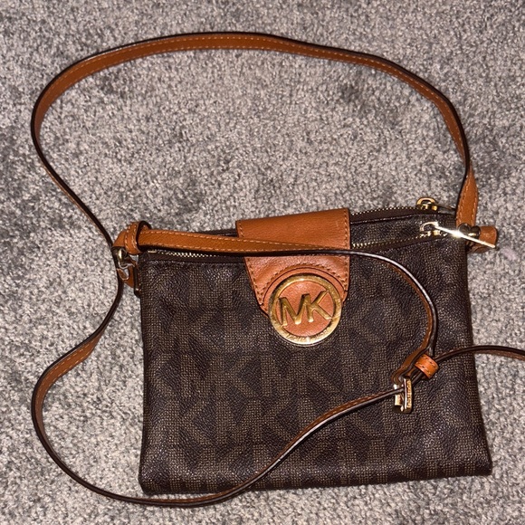 Michael Kors Black and Brown Crossbody - Picture 3 of 5